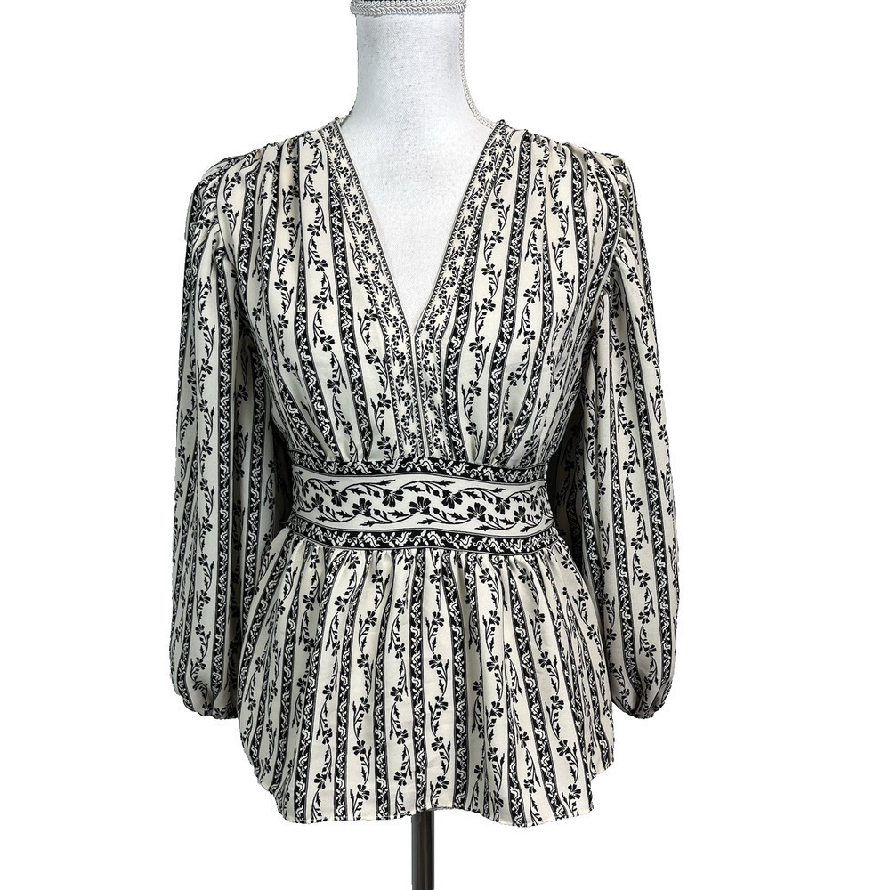 Max Studio Blouse size Extra Small Black Ivory Floral Peasant Boho Wedding Slim